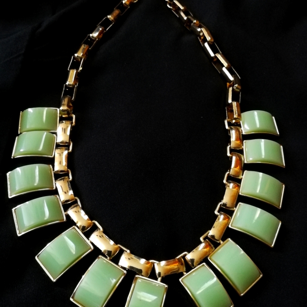 Gold Necklace w/pale green